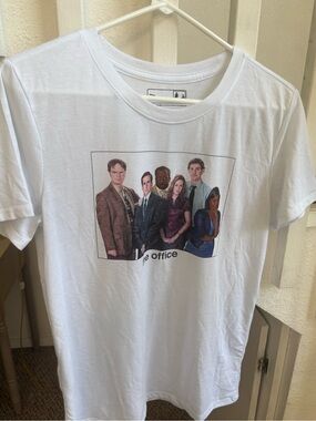 The Office Graphic Crewneck T-Shirt - White size L
